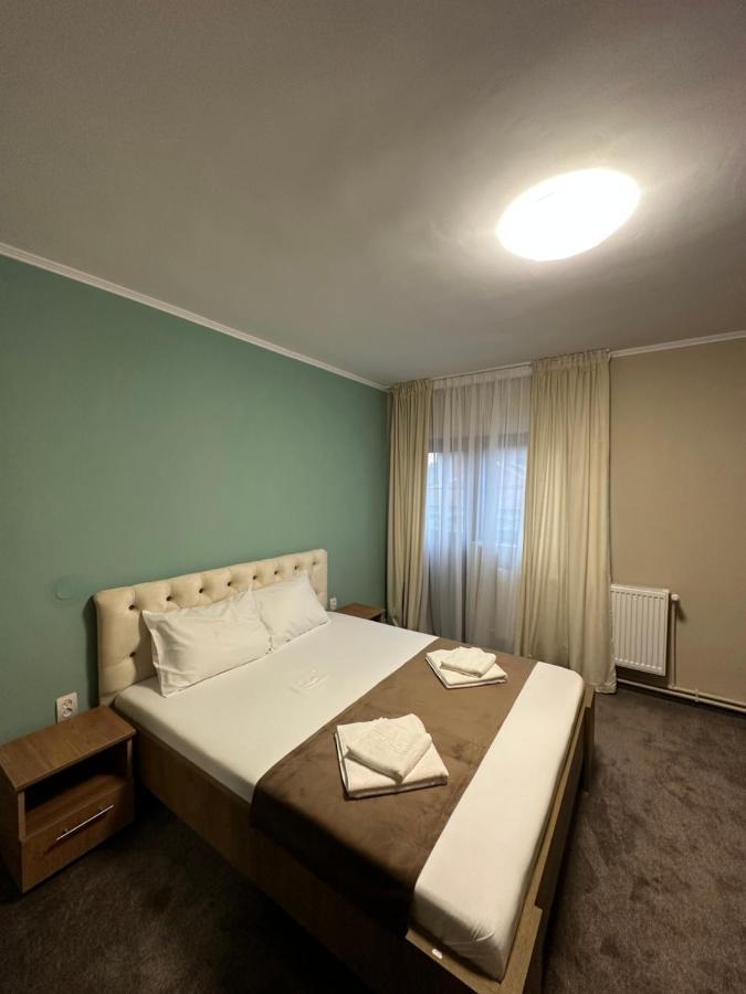 Freedom&Relax Hotel Bodzavásár Kültér fotó