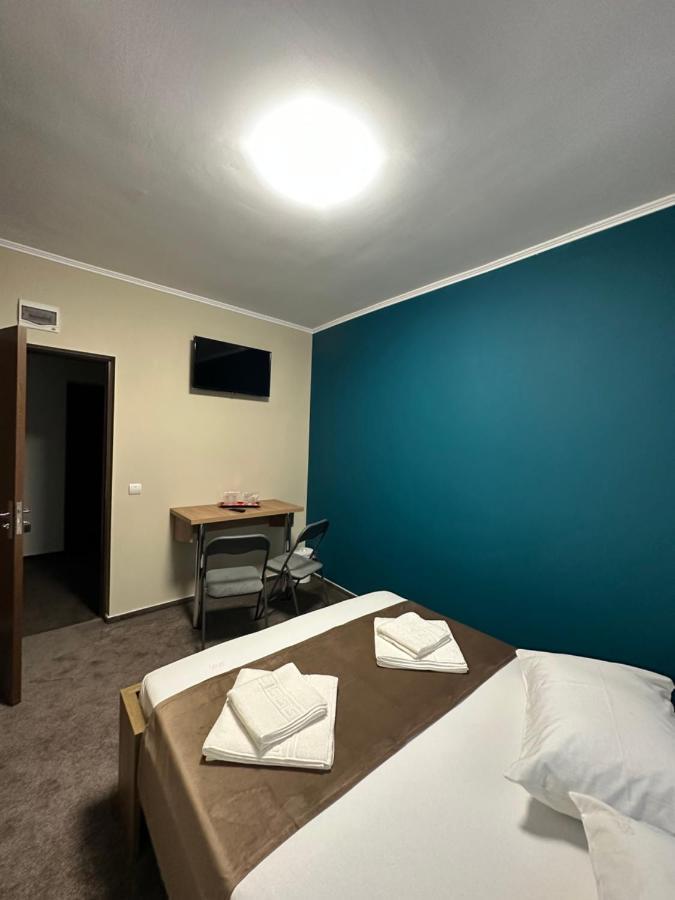 Freedom&Relax Hotel Bodzavásár Kültér fotó